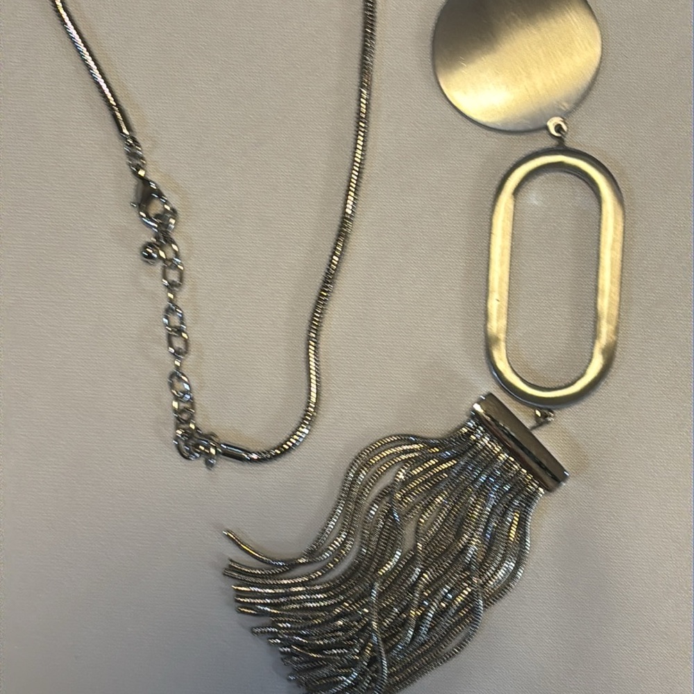 EUC Statement Necklace - Picture 7 of 7